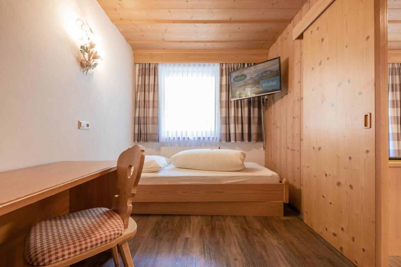 Hotel Stacklerhof à Neustift im Stubaital Extérieur photo